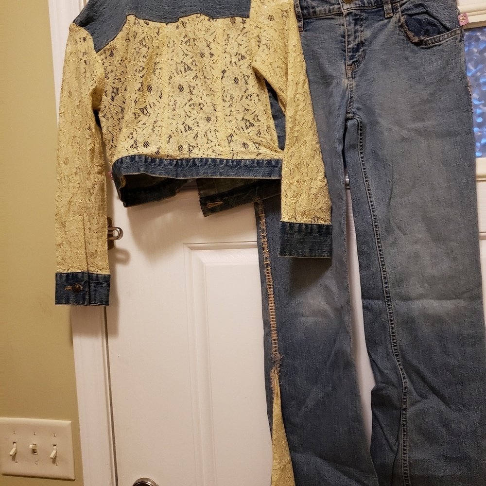 Girls clothing